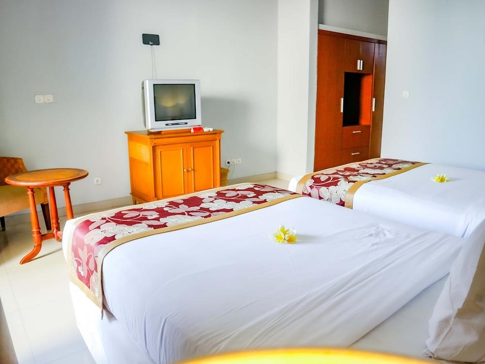 U Tube Hotel&Spa Uluwatu Buitenkant foto