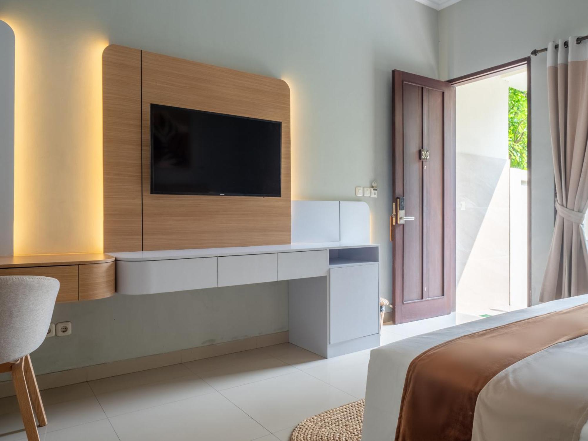 U Tube Hotel&Spa Uluwatu Buitenkant foto