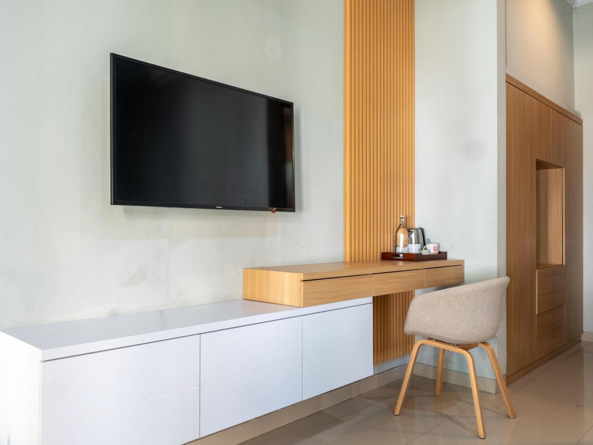 U Tube Hotel&Spa Uluwatu Buitenkant foto