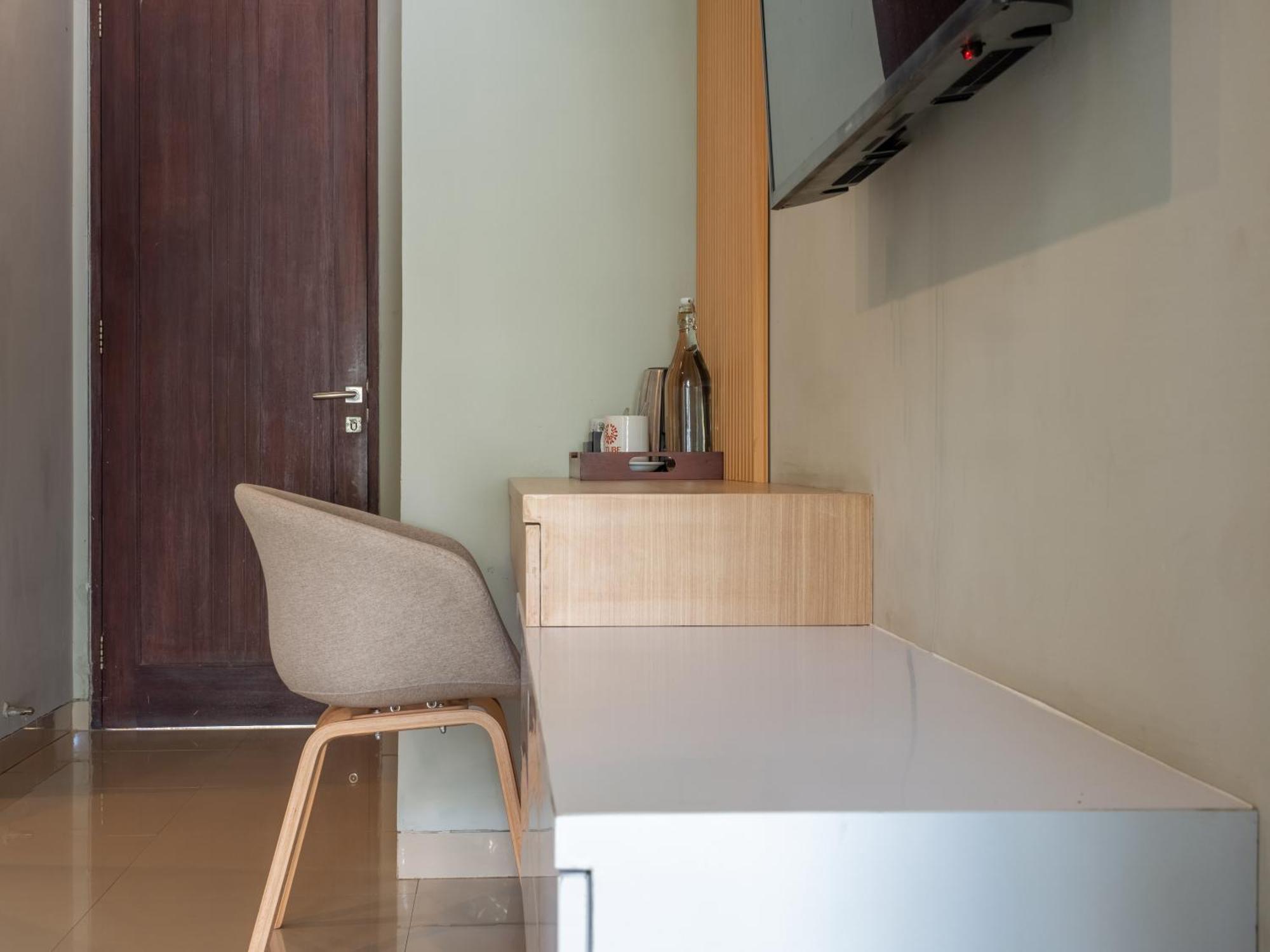 U Tube Hotel&Spa Uluwatu Buitenkant foto