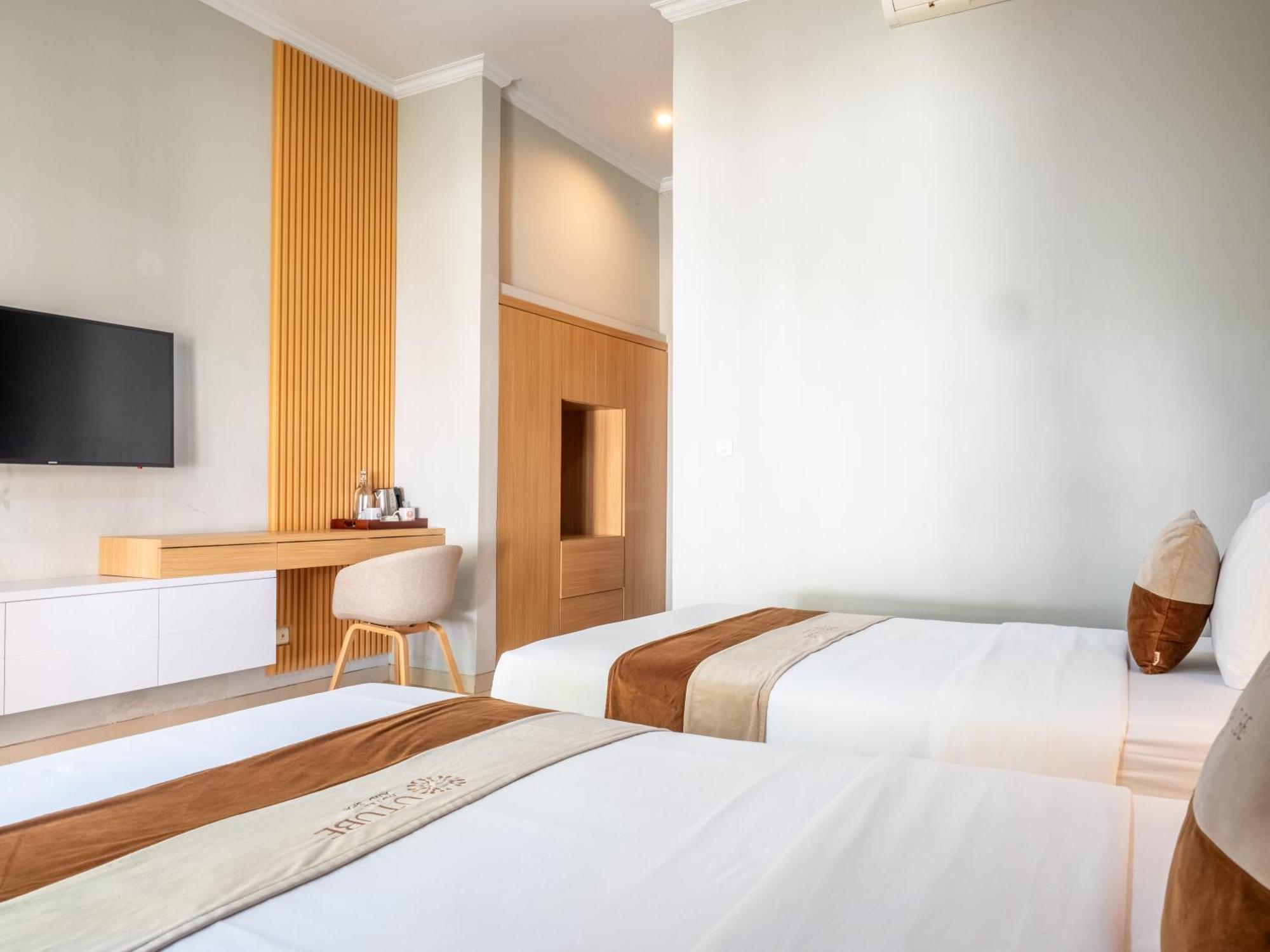 U Tube Hotel&Spa Uluwatu Buitenkant foto